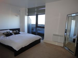 Photo 17- click for photo gallery